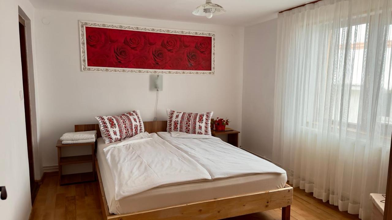 Casa Linistita Hotel Kiskoh Kültér fotó