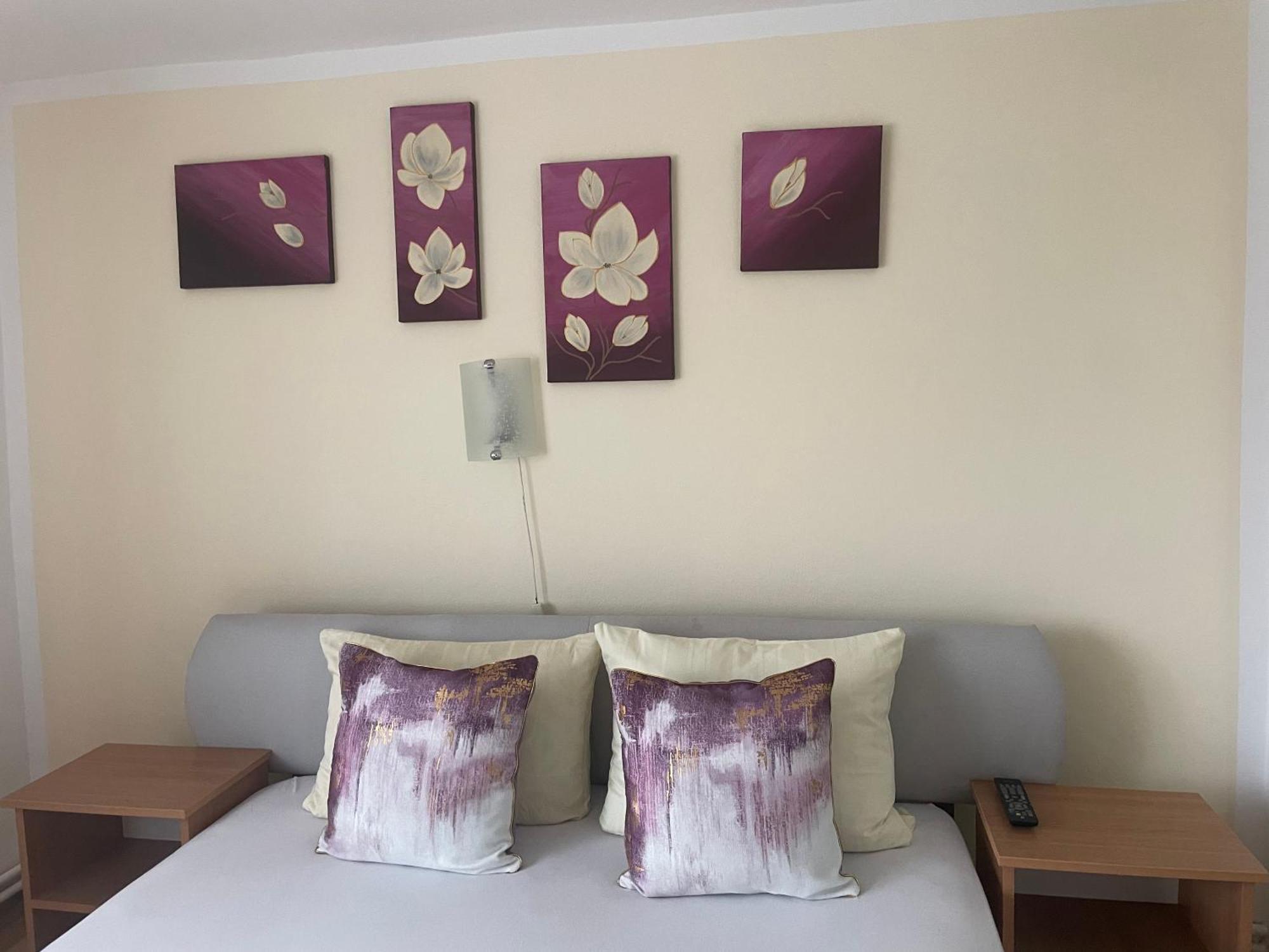 Casa Linistita Hotel Kiskoh Kültér fotó