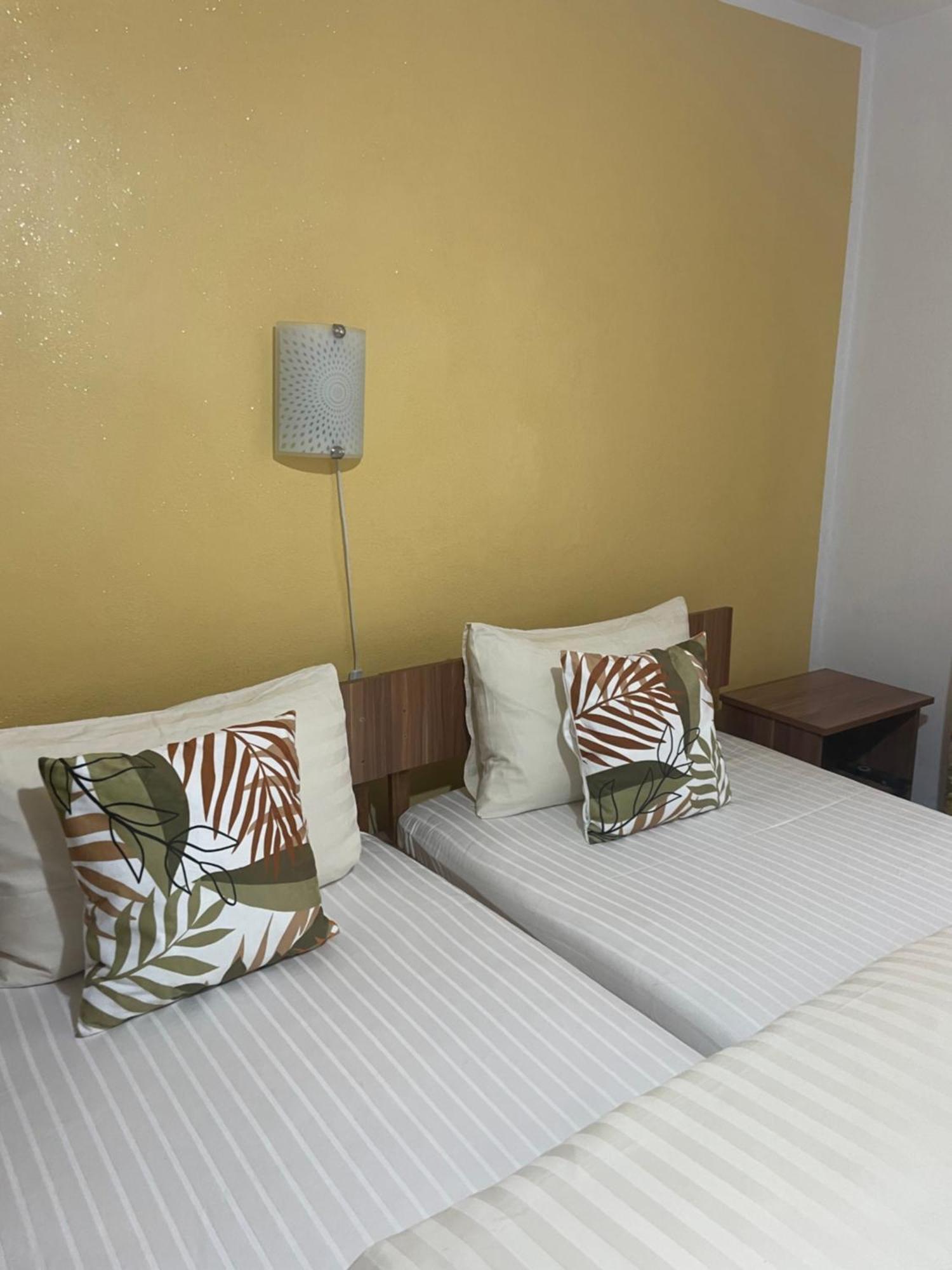Casa Linistita Hotel Kiskoh Kültér fotó